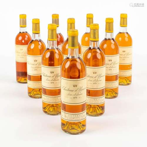 A collection of 10 bottles of wine Sauternes: 8 x Château D&...