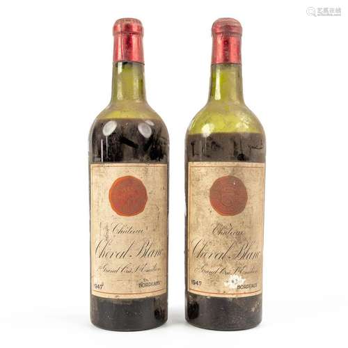 A collection of 2 bottles 'Château Cheval Blanc', ...