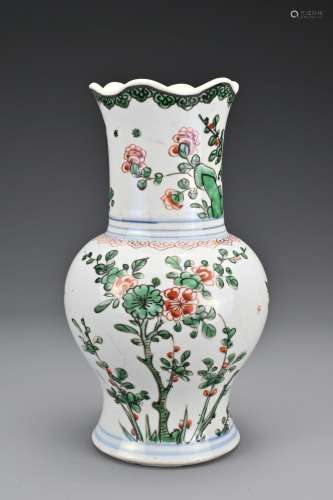 A Chinese 18th Century wucai porcelain vase. The body