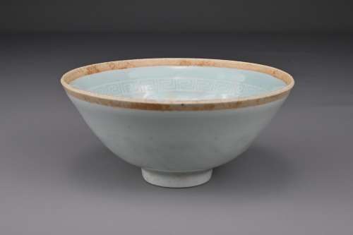 A Chinese Southern Song dynasty Qingbai glazed bowl.