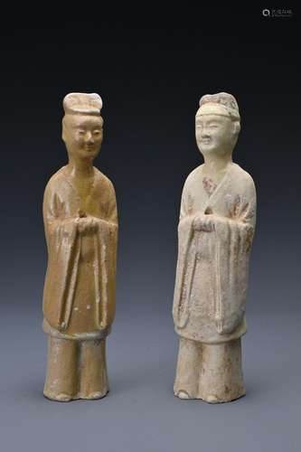 Two Chinese Tang/Sui dynasty glazed pottery figures of