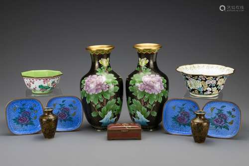 A group of vintage Chinese cloisonne and Canton enamel