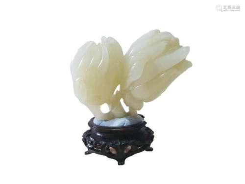 Fine Chinese Qianlong White Jade ""Buddha Hand&quo...