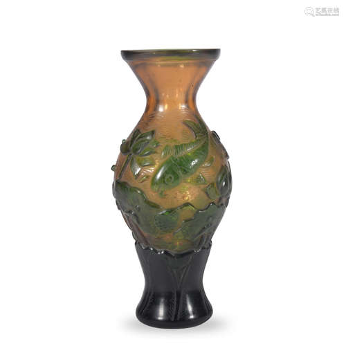 A glassware vase