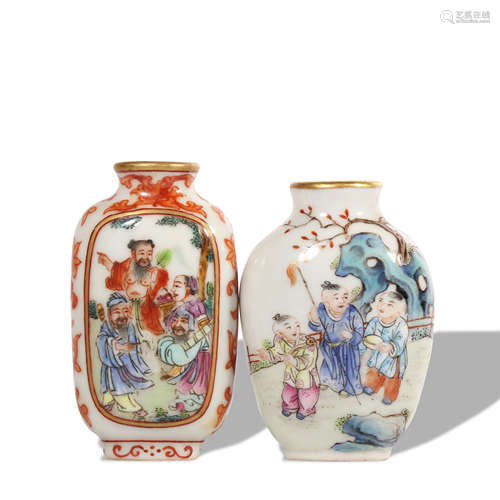 A pair of vase