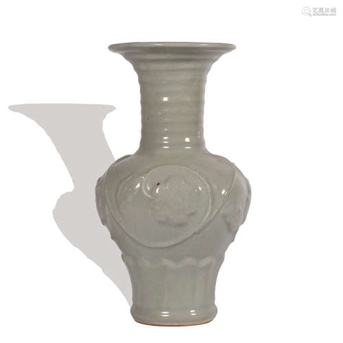 A Long quan kiln vase