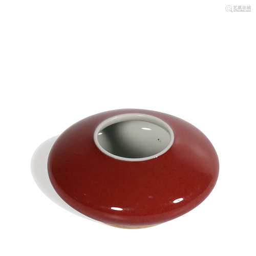 A red glazed washer