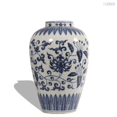 A blue and white 'floral' vase