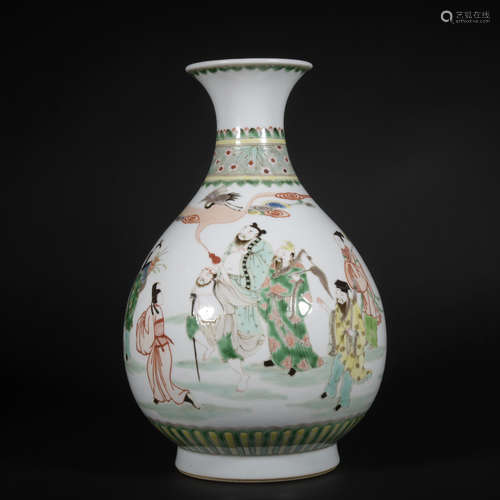 A Wu cai 'figure' pear-shaped vase