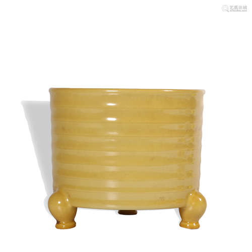 A yellow glazed censer