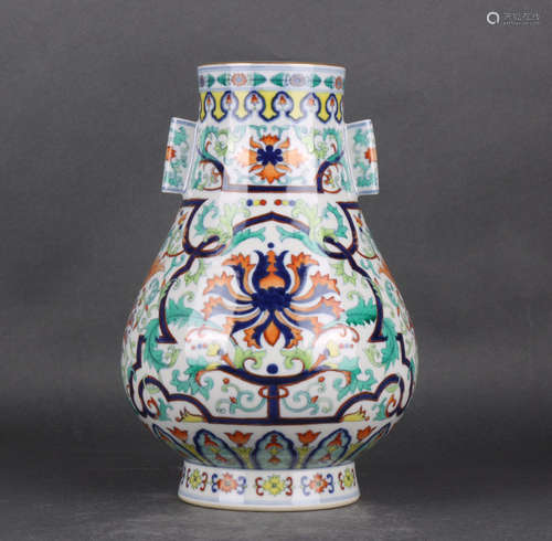 chinese doucai porcelain pot