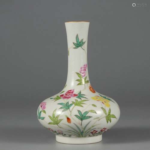 chinese famille rose porcelain vase