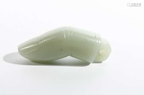 chinese gray jade finger-shaped pendant