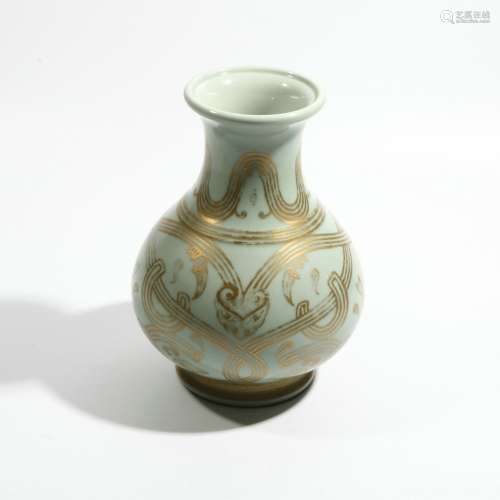 chinese celadon porcelain vase