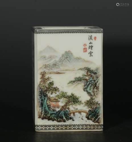 chinese famille rose porcelain brush pot