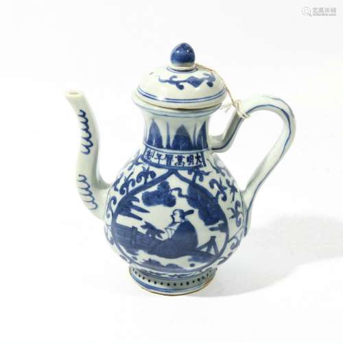 chinese blue and white porcelain ewer