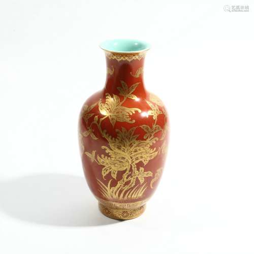chinese coral-red-ground porcelain vase