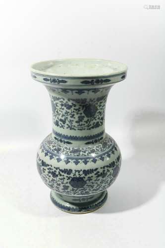 chinese blue and white porcelain pot