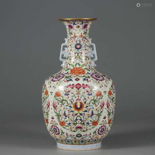 chinese famille rose porcelain vase