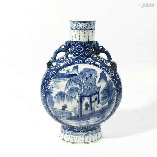 chinese blue and white porcelain moonflask