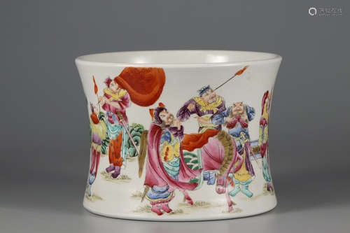 chinese famille rose porcelain brush pot