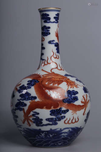chinese blue and white red-glazed porcelain bottle vase