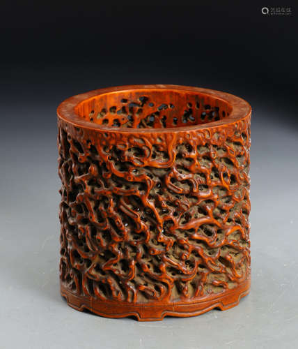 chinese openwork bamboo brush pot