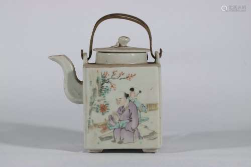 chinese famille rose porcelain square pot