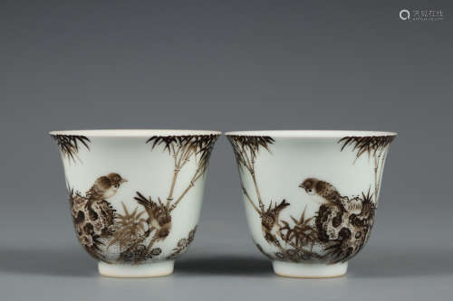 pair of chinese grisaille-decorated porcelain cups