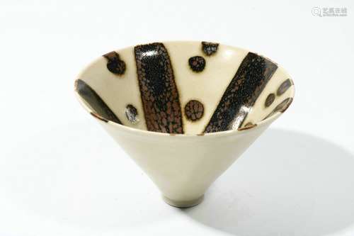 chinese porcelain tea bowl