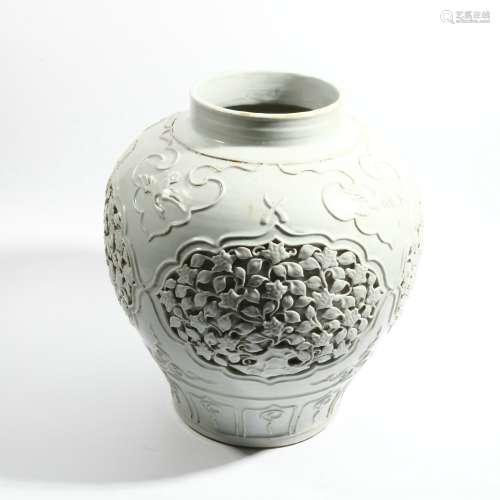 chinese celadon porcelain jar