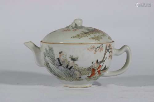 chinese famille rose porcelain teapot