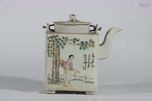 chinese famille rose porcelain teapot