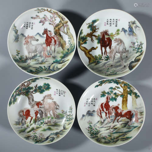 A set of enamel painted eight horses painting plate in Qianl...