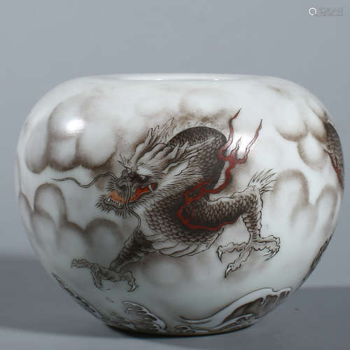 Qing Qianlong ink colored dragon pattern water bowl