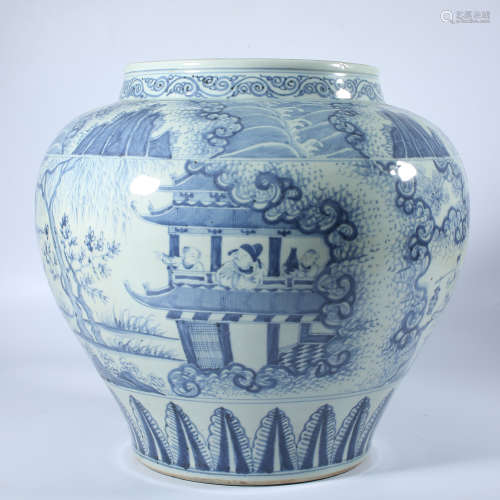 Blue and white jar in the blank period of Ming Dynasty