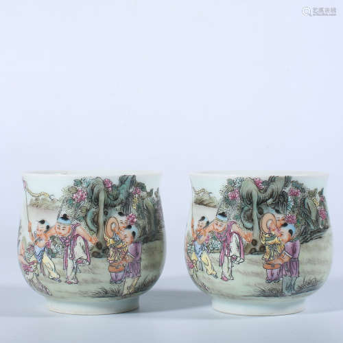 A pair of Qing Dynasty Yongzheng pastel cups