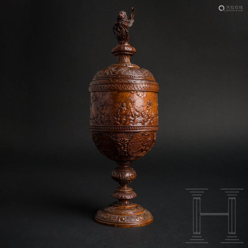 A distinguished Italian lidded trophy carved from