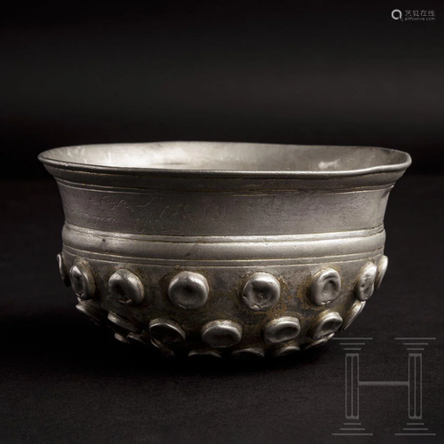 An early Achaemenid silver bowl, 5th century B.C.