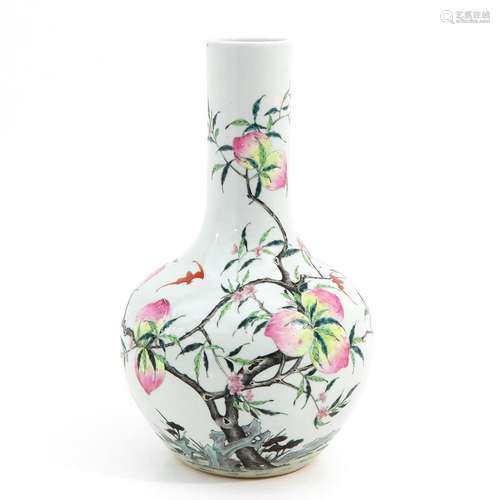 A Nine Peach Decor Vase