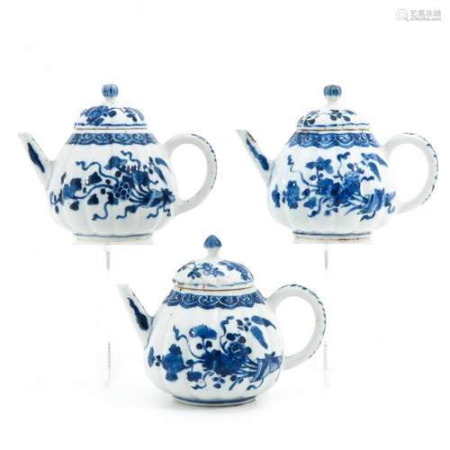 A Lot of 3 Teapots