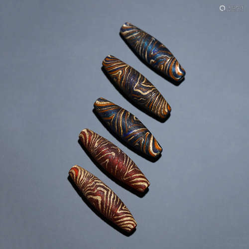 A Wood Grained Glass Pendants