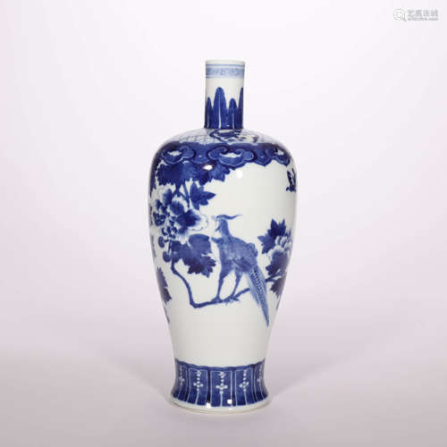 A Blue and White Flower and Bird Meiping Vase