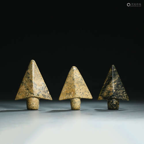 Three Carved Qijia Jade Arrow Tips