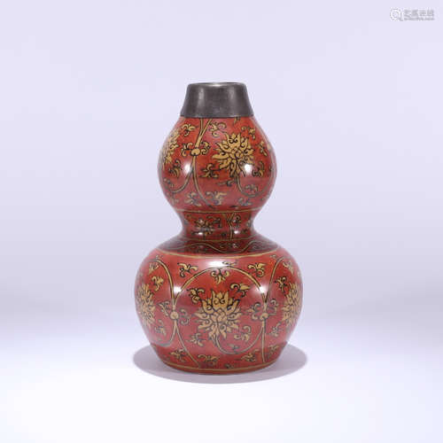 A Red-Ground Interlocking Lotus Double-Gourd-Shape Vase