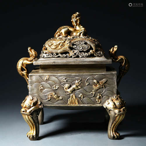 A Gilt Bronze Rectangular Censer and Cover