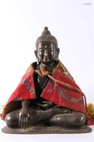 A Copper Sakyamuni Buddha Statue.