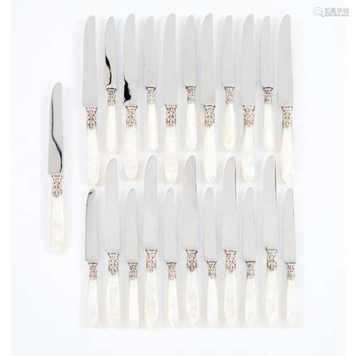 A set of 11 meat knives