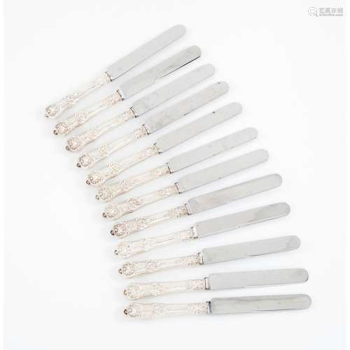 A set of 12 table knives