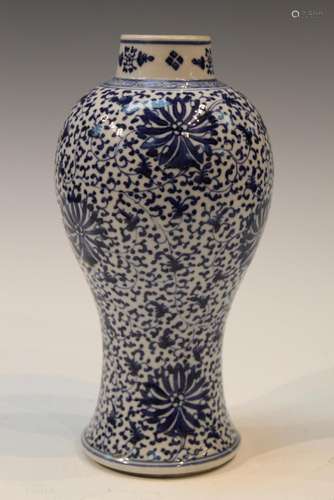 Chinese Blue and White Porcelain Meiping Vase